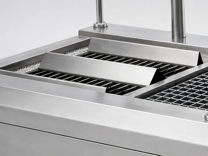Two parallel sole brushes in a hygiene station platform